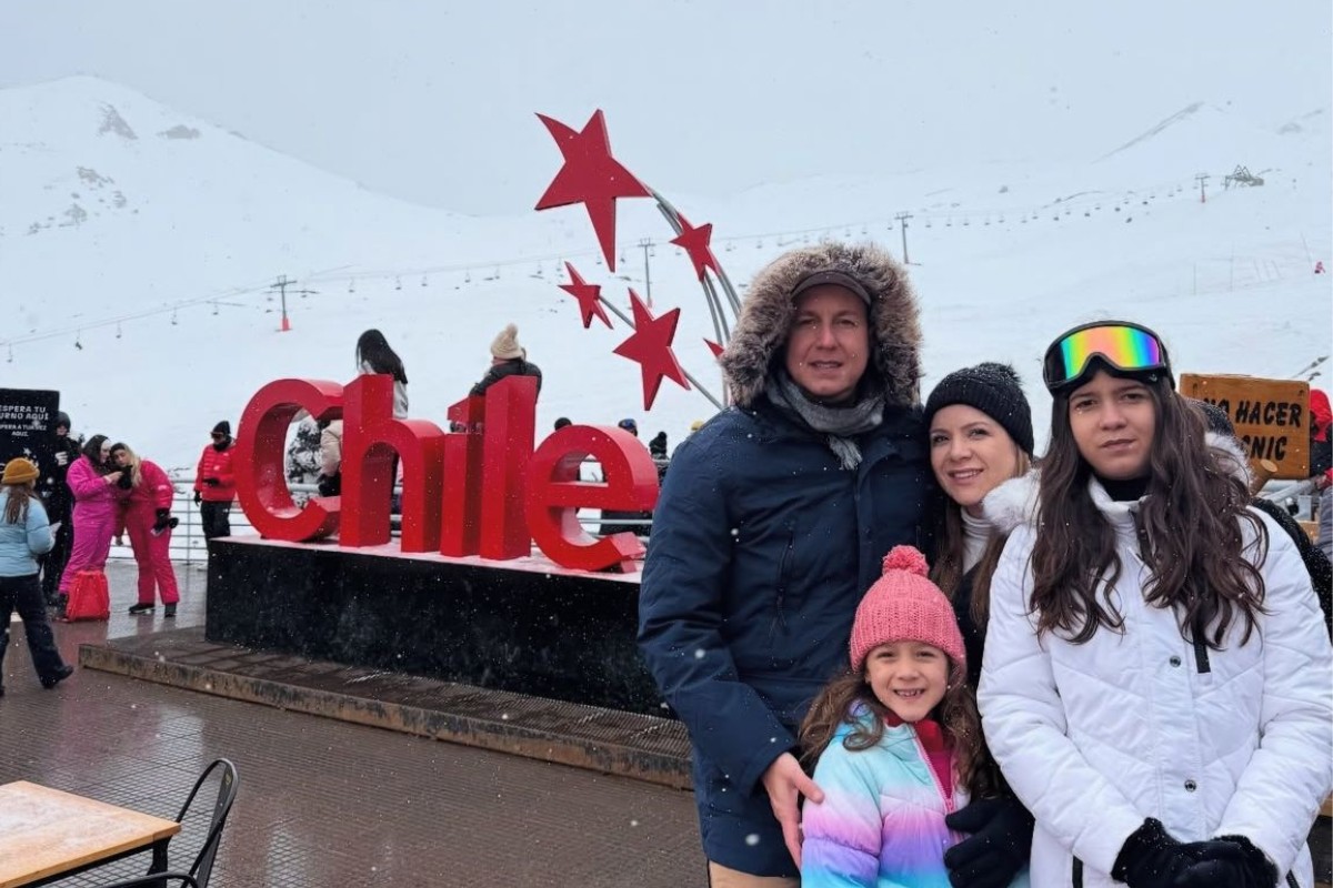 
Primeira e última viagem ao Chile: viúva se emociona com a despedida em família e a trajetória do marido, vítima de embolia pulmonar