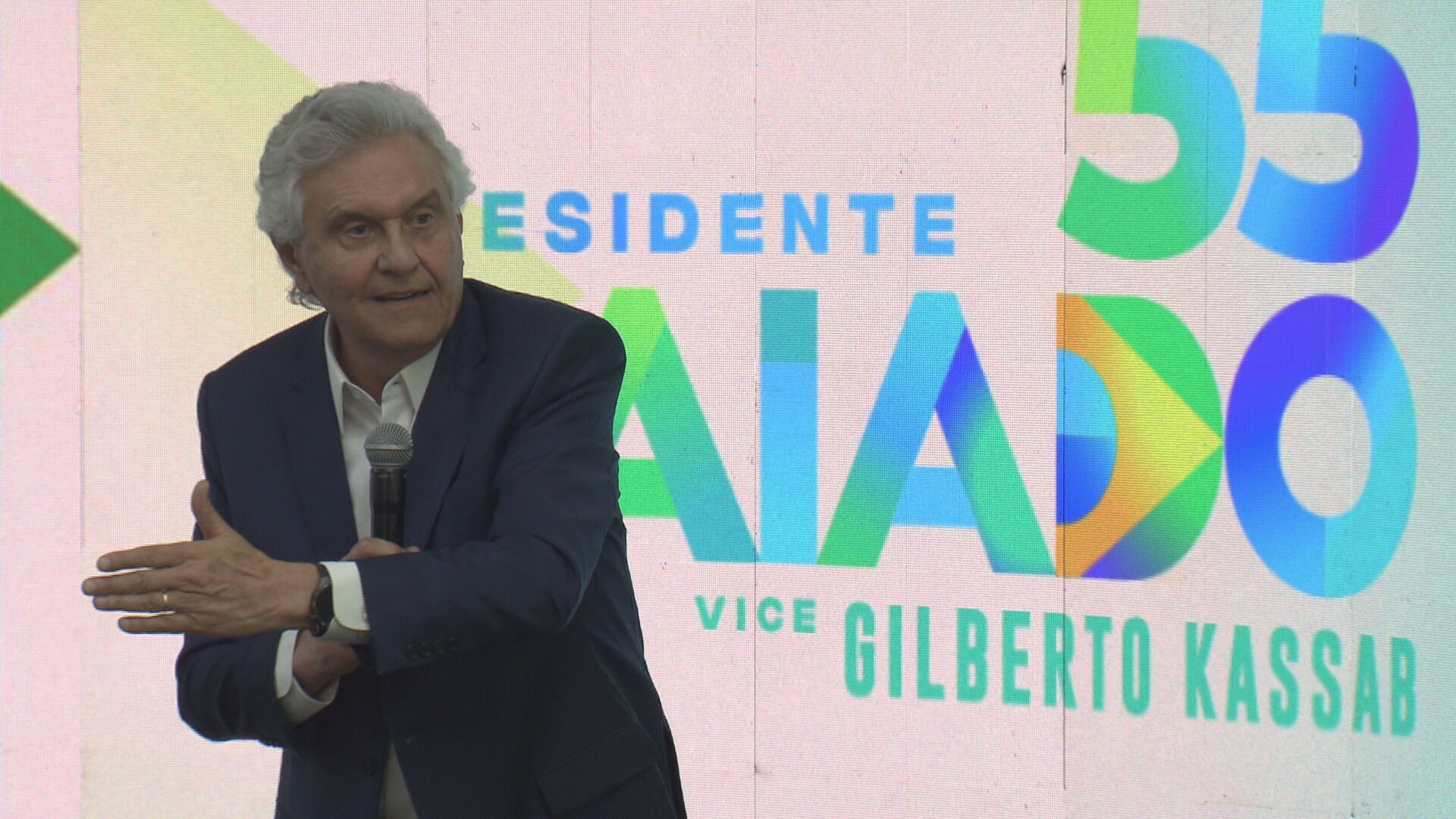 Caiado apresenta plano para a Saúde com foco em prevenção, digitalização do SUS e prioridade na fila para doenças graves