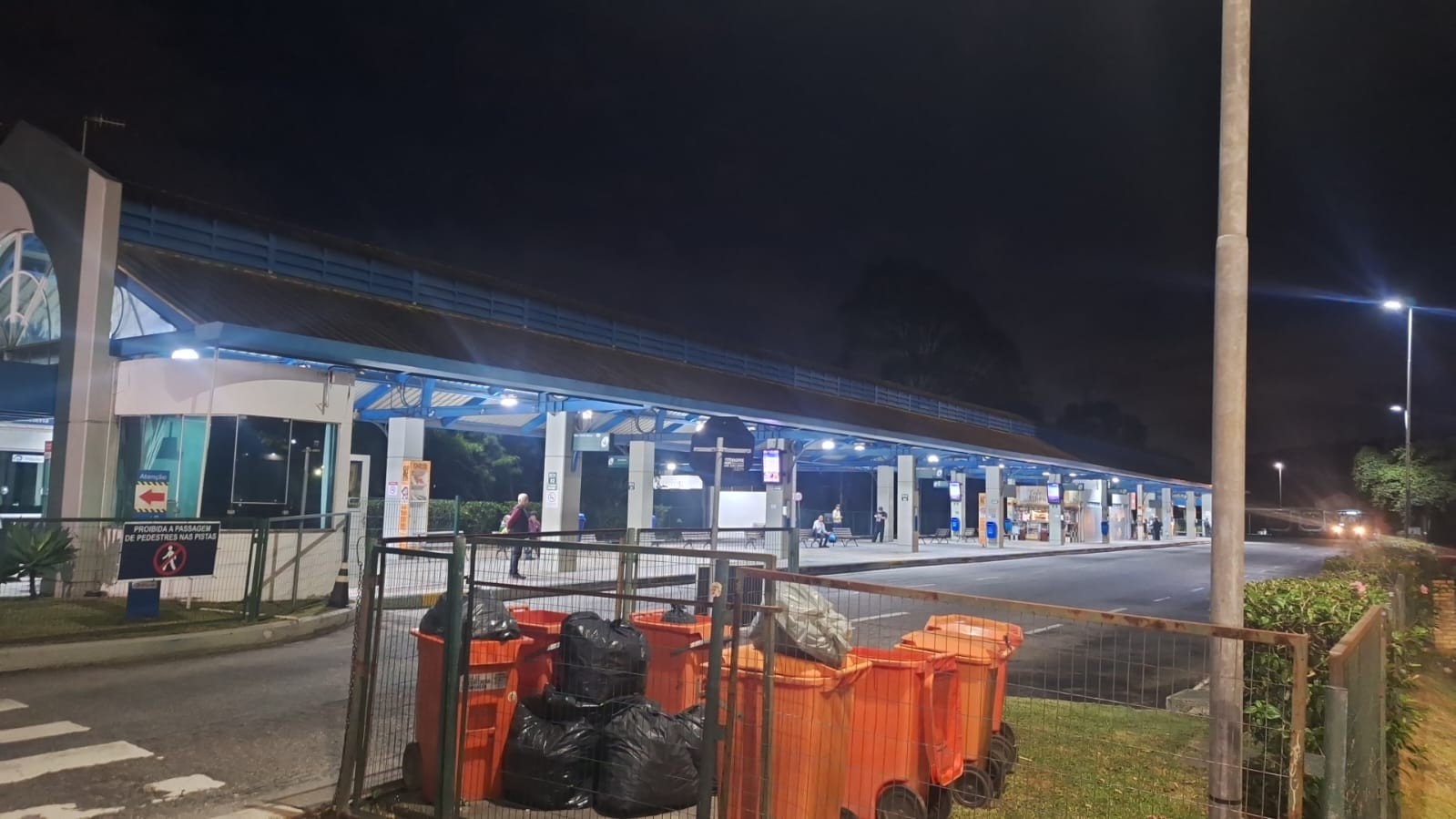 Transporte coletivo de Florianópolis amanhece com linhas suspensas