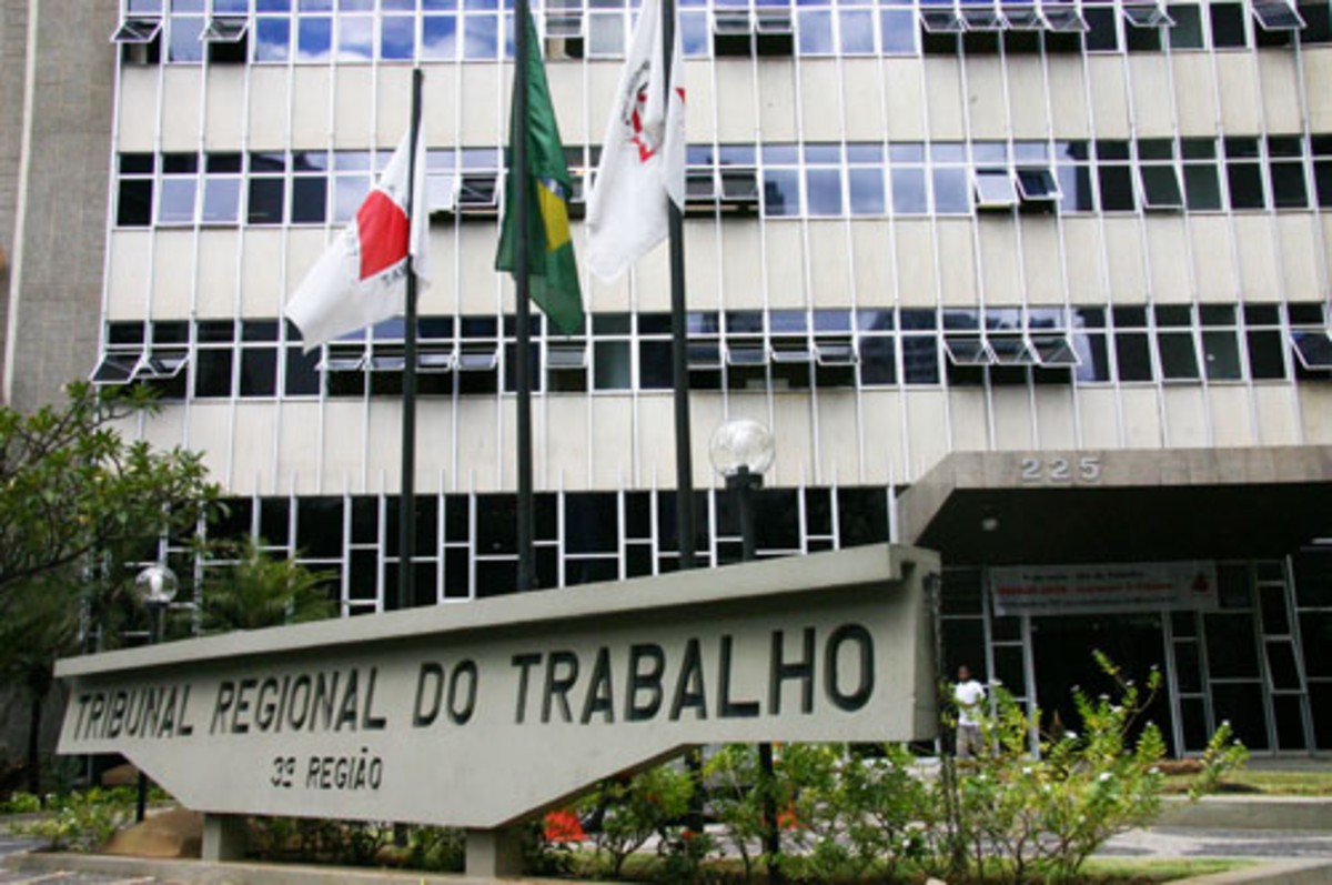 Trabalhador apelidado de 'cabrito' e colocado em 'ranking da vergonha' será indenizado por insultos e cobrança de metas abusivas em MG