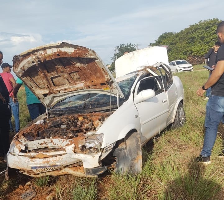 Idoso morre após capotar carro na RR-205, em Boa Vista