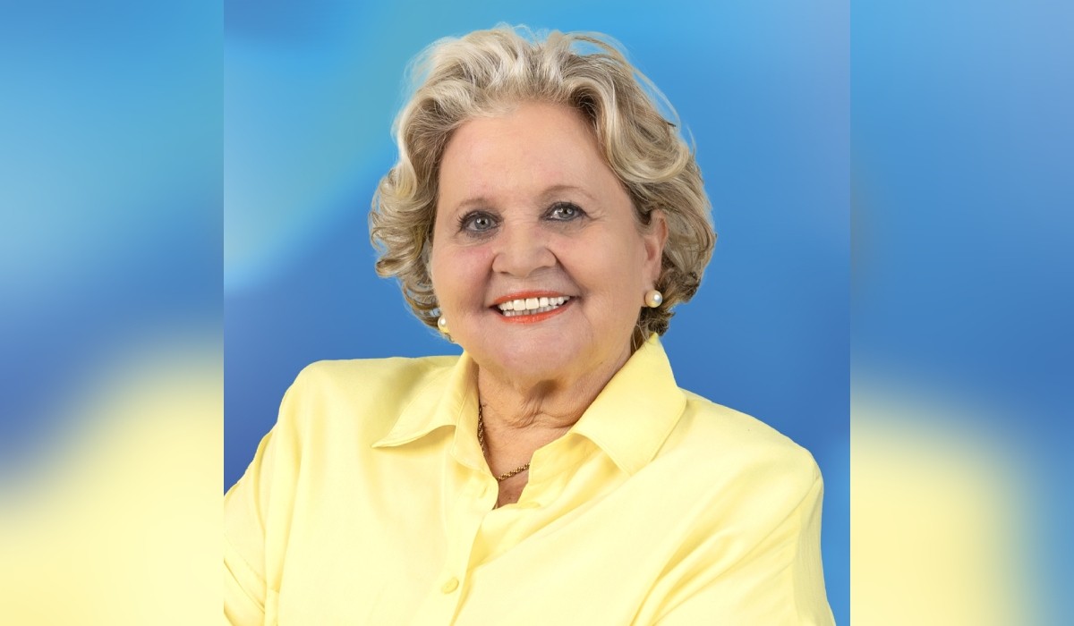 Vice-prefeita Neta Bueno assume Prefeitura de Itapetininga durante viagem do prefeito à Coreia do Sul