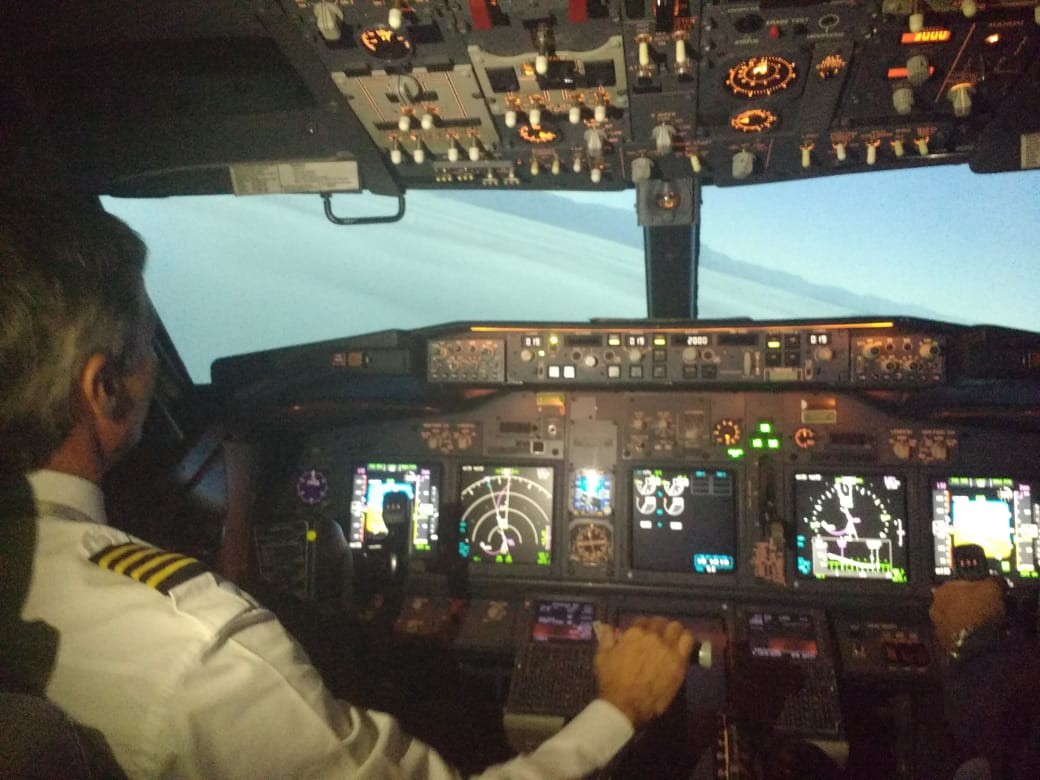 Ufersa lança edital para curso gratuito de piloto de avião civil