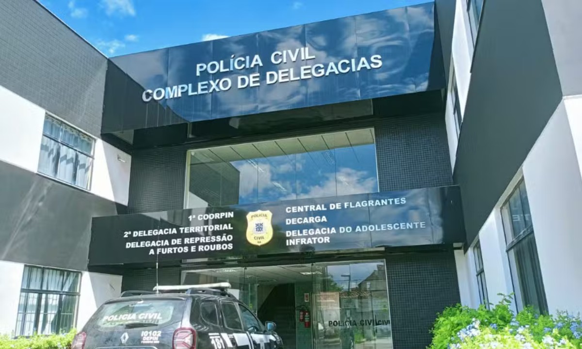 Suspeita de receber dinheiro para permitir estupros contra a filha de 9 anos é presa na Bahia