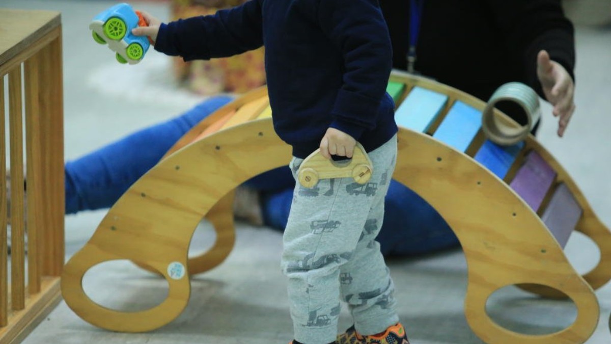 Prefeitura atrasa repasses para creches que atendem 22 mil crianças em Porto Alegre