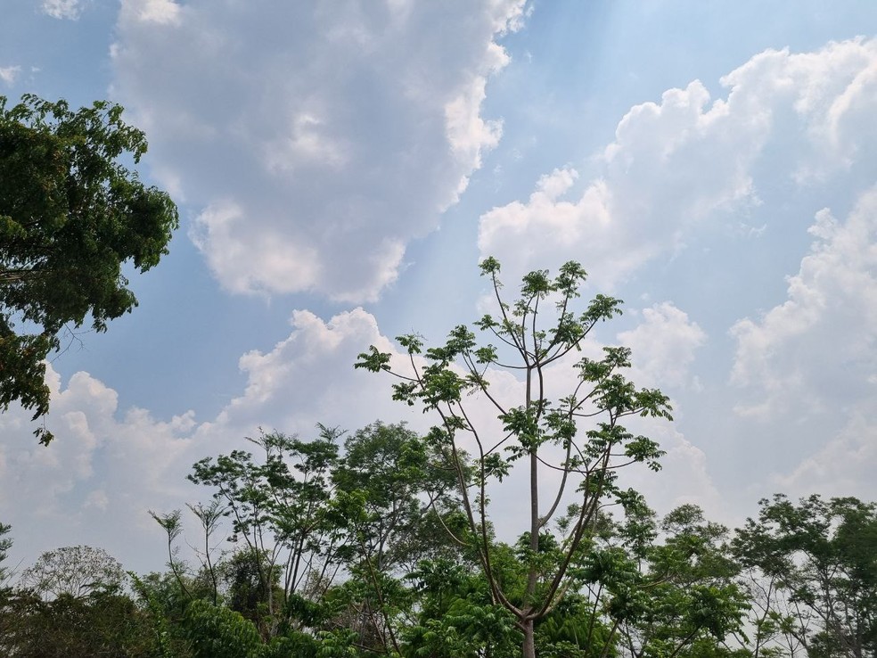 Previsão do tempo será de sol entre nuvens em todo o Acre — Foto: Victor Lebre/g1