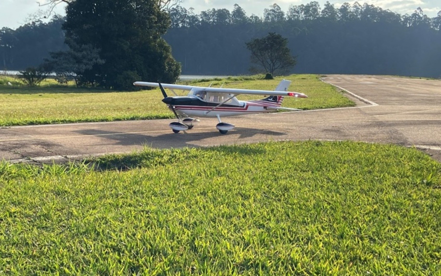 Encontro de aeromodelismo 'Voando nas Montanhas' acontece neste fim de semana no distrito de Monte Verde
