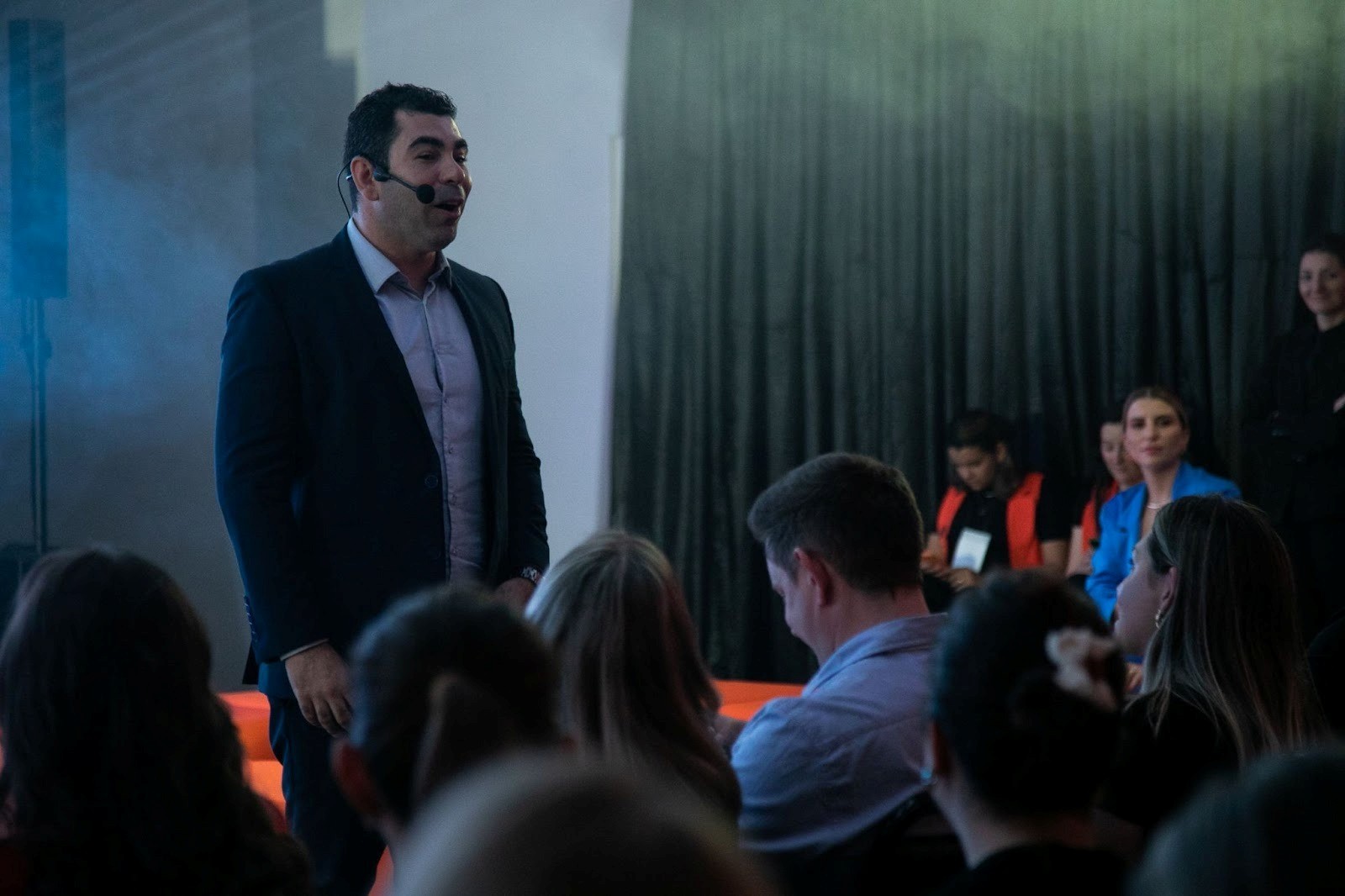 Na prática médica, saber comunicar é tão essencial quanto saber diagnosticar