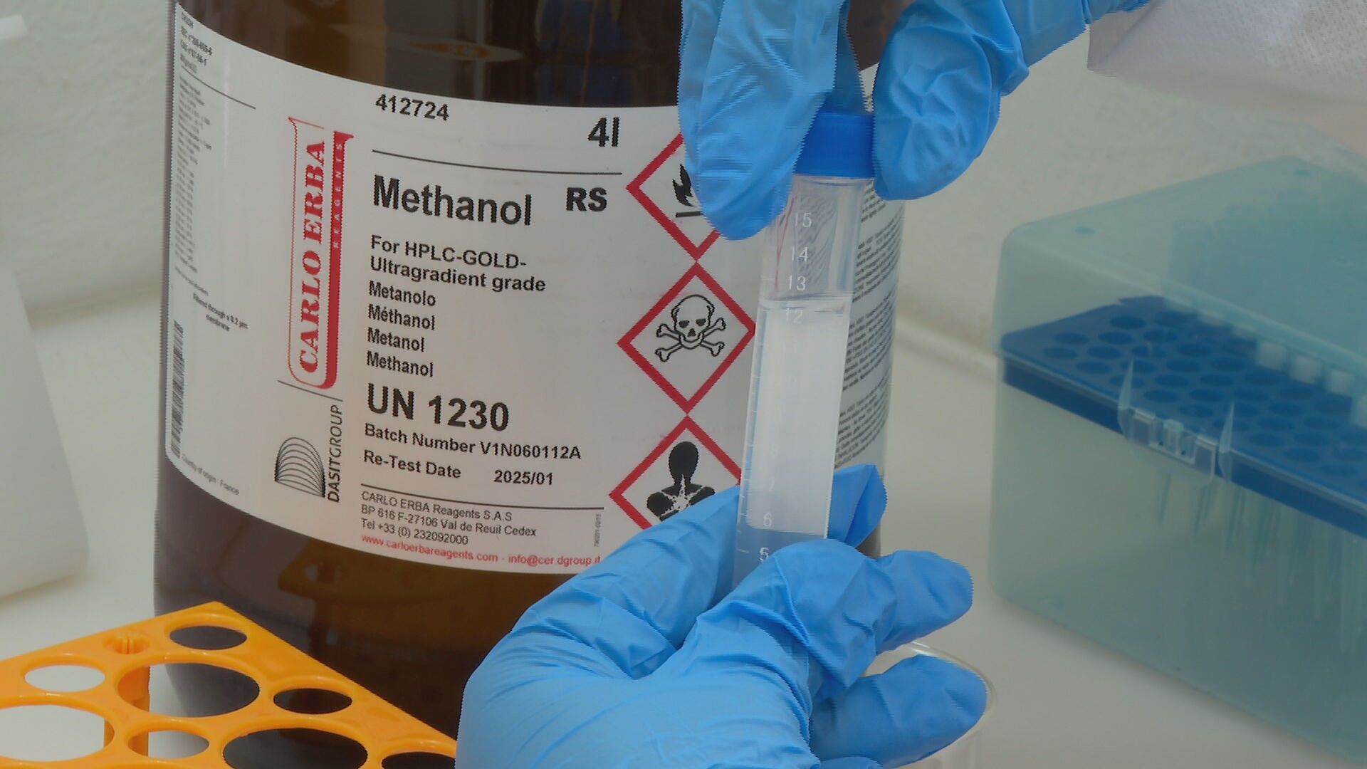 Suspeitas de intoxicação por metanol em PE: quem são as vítimas e como os casos são investigados