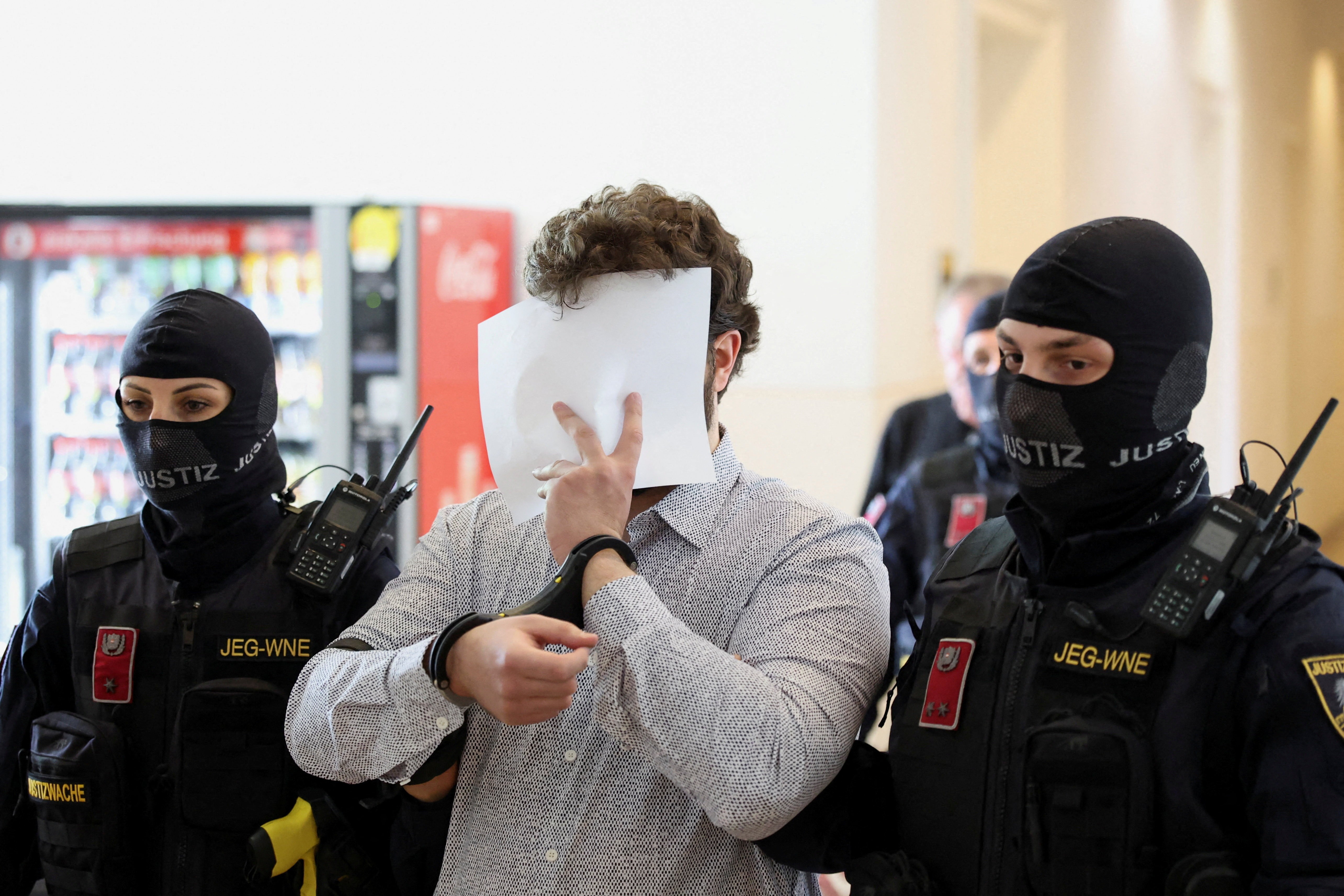 Austríaco se declara culpado por ataque frustrado a show de Taylor Swift em Viena