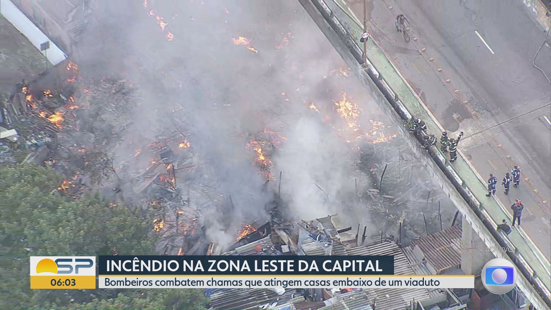 Incêndio atinge comunidade na região da Penha, Zona Leste de São Paulo