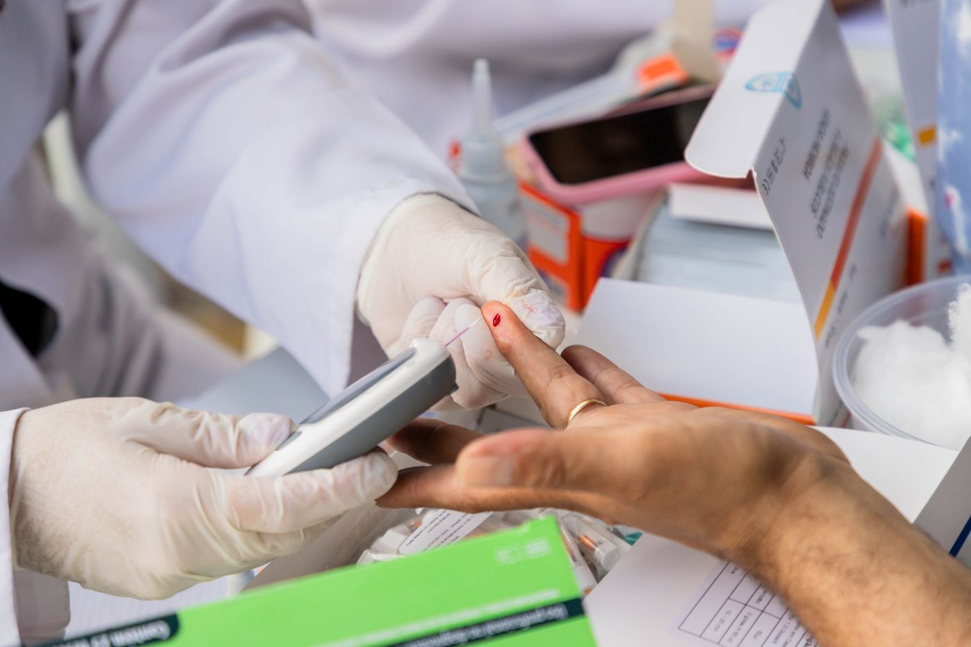 Prefeitura desenvolve ações em alusão à campanha do Dezembro Vermelho