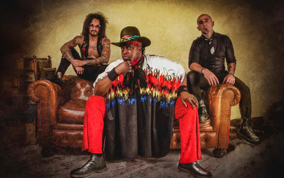 Trio  Lord Bishop Rocks se apresenta em Ribeirão Preto, SP — Foto: Bego Elexpe