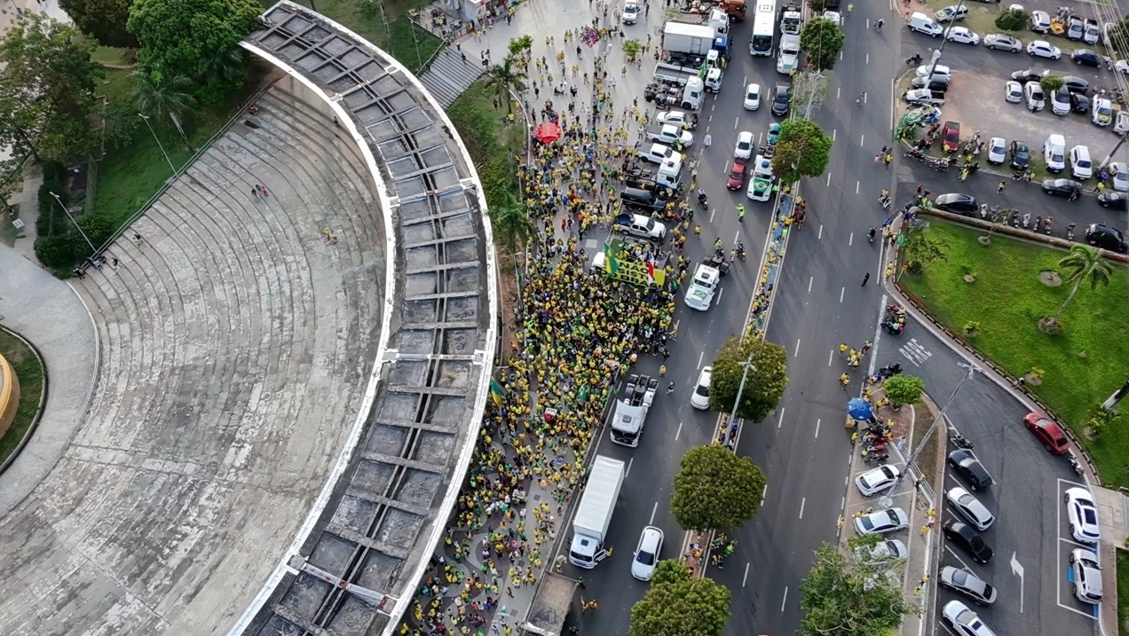 Apoiadores de Bolsonaro protestam em Manaus e pedem anistia para condenados por atos golpistas