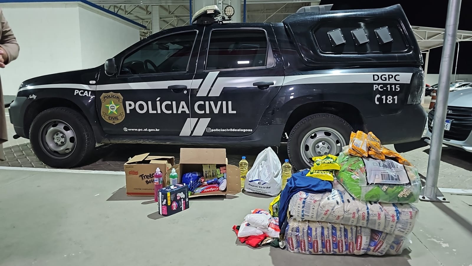 Mulher faz compra de R$ 4 mil com cartão de idosa que encontrou no interior de Alagoas  