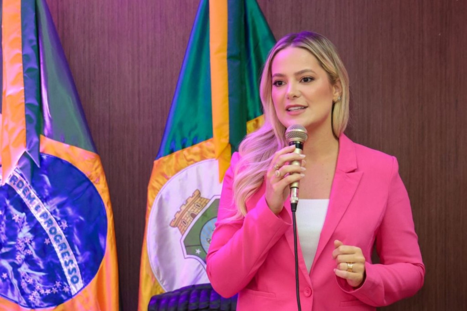 Tainah Marinho quebra recorde e se torna a deputada federal mais votada da história do Ceará​‌​
