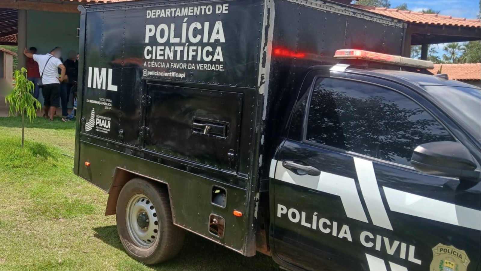 Flanelinha de 63 anos morre após ser atacado por abelhas no Sul do Piauí