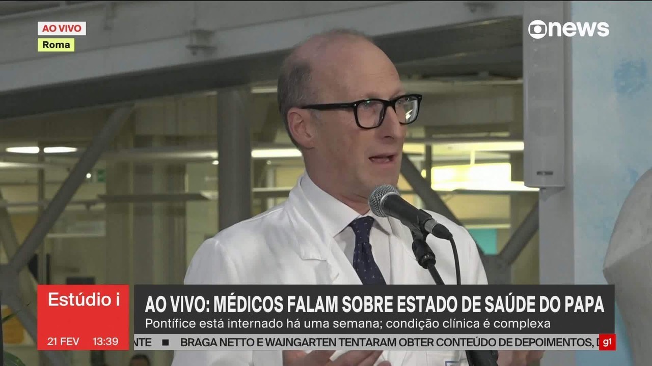 Papa Francisco 'não está fora de perigo' e 'é um paciente frágil', dizem médicos