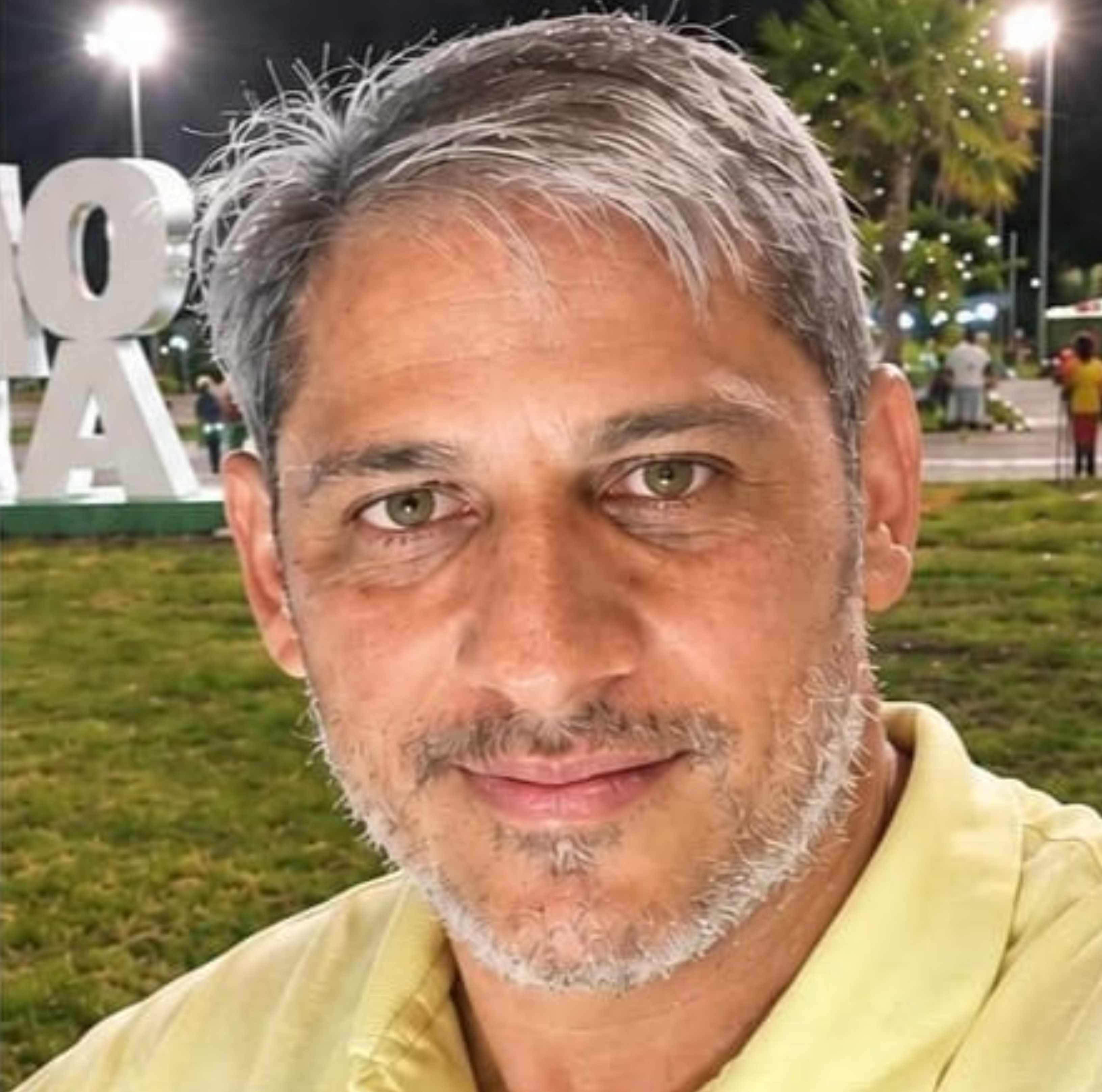 Técnico de enfermagem é encontrado morto dentro de carro em rua de Boa Vista 