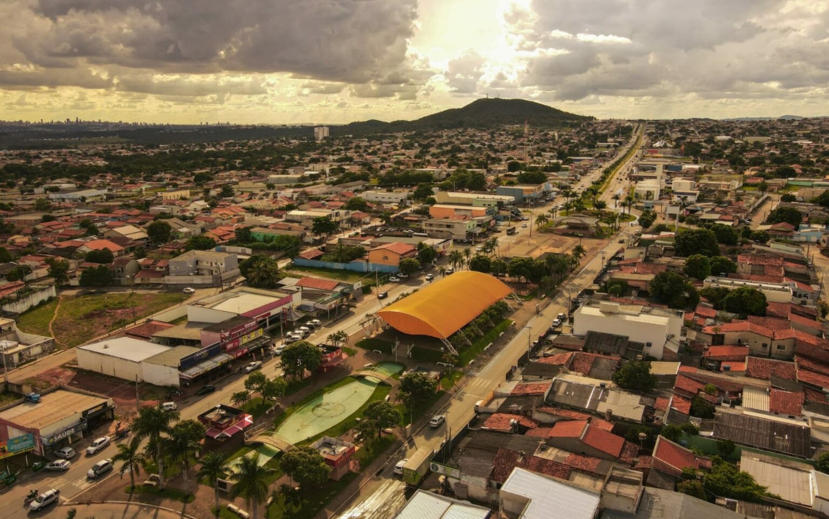 Prefeitura de Senador Canedo anuncia concurso com 1,5 mil vagas