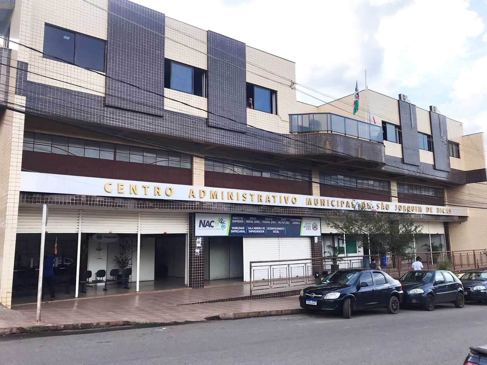 Secretário municipal é indiciado por assédio sexual contra servidoras na Grande BH