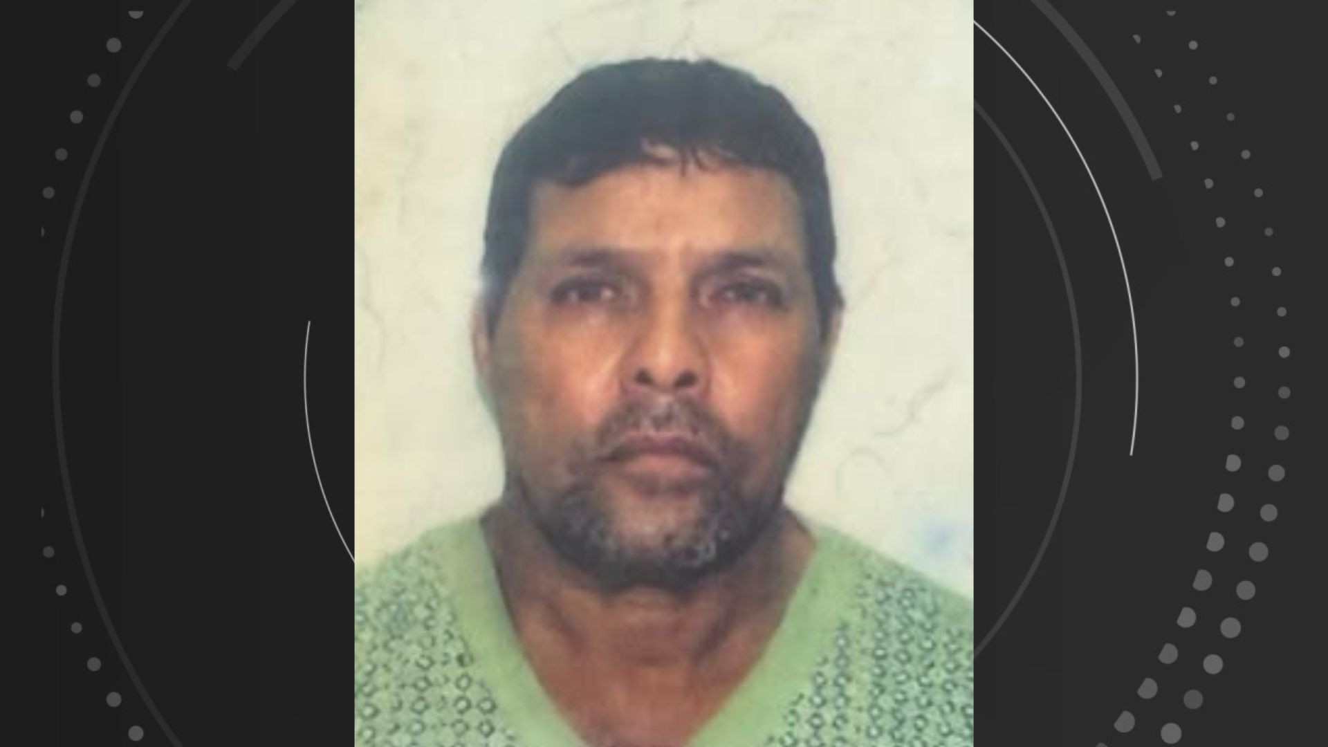 Homem morre atropelado por carro e caminhão na BR-101, no ES; motoristas fogem sem prestar socorro