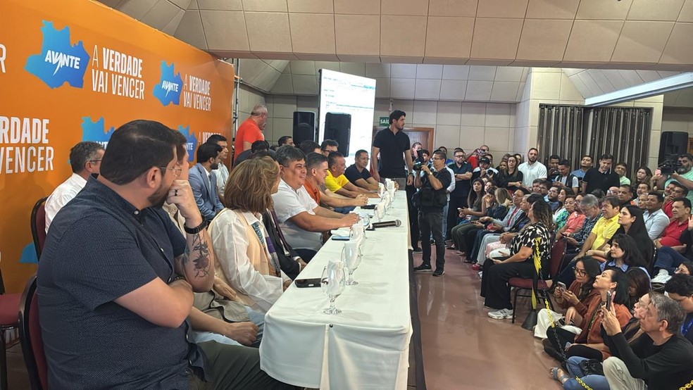 Prefeito de Manaus, David Almeida, anuncia pré-candidatura ao Governo do Amazonas — Foto: Naine Carvalho/Rede Amazônica