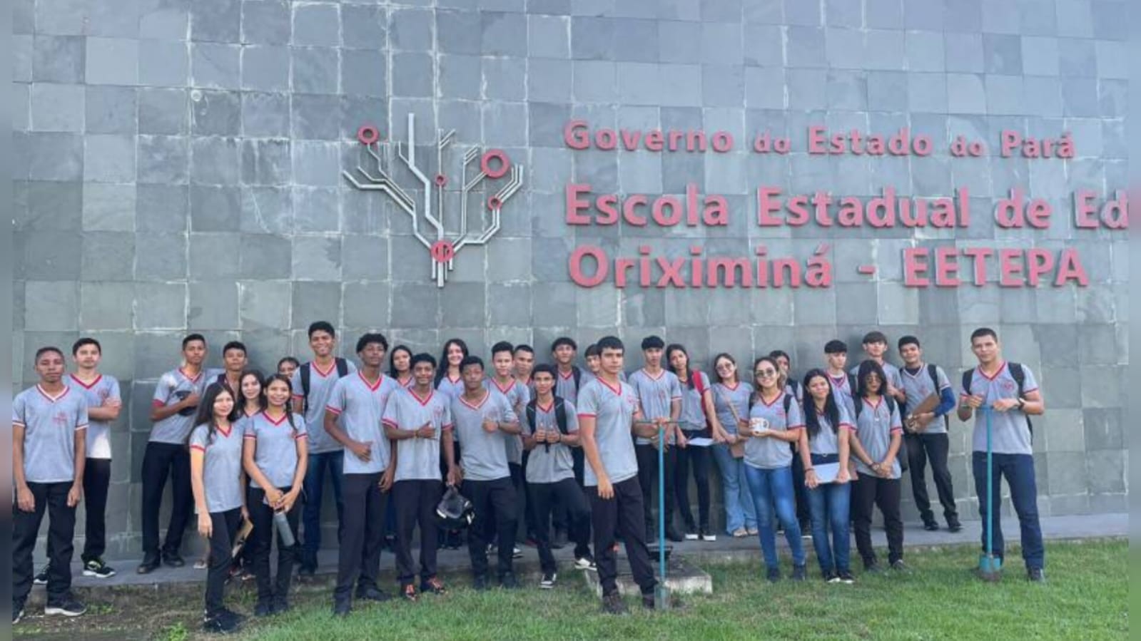 Escola Técnica de Oriximiná realiza atividades ambientais de campo