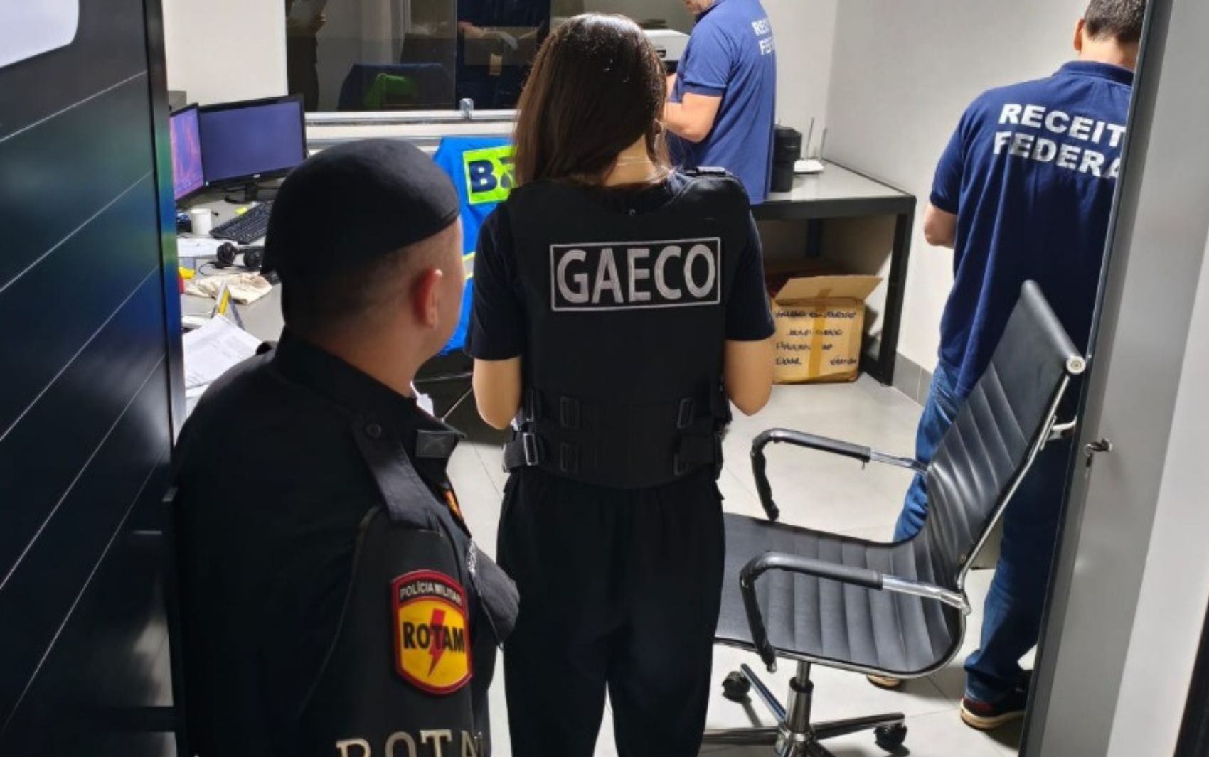 Dez empresas de Senador Canedo são alvos de busca suspeitas de participar de esquema bilionário do PCC