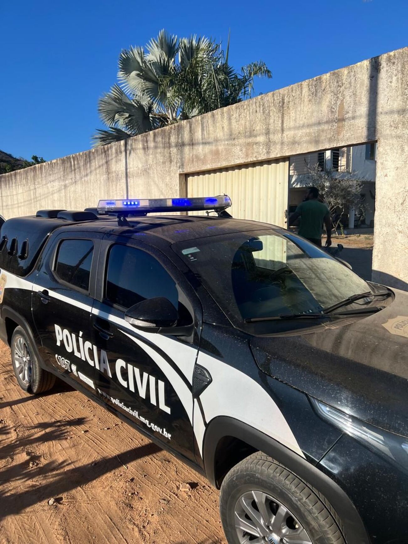 Advogado é preso por agredir esposa: 'Teve um coágulo na cabeça e chegou a desmaiar', diz polícia