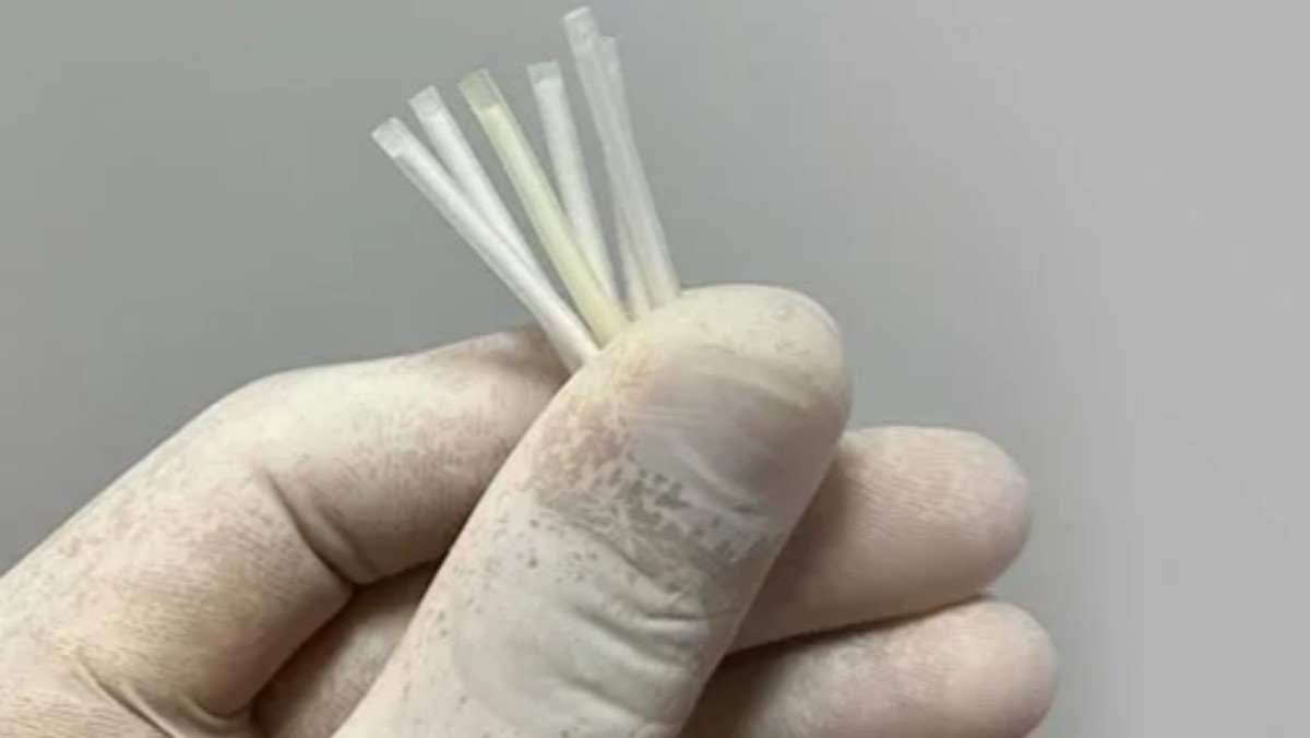 Anvisa proíbe implantes hormonais de empresa que produz sem receita individualizada e vende antes de testes de segurança