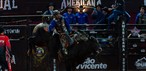Final da etapa de Americana da PBR reuniu dez competidores na noite deste domingo (7) — Foto: Thomaz Marostegan