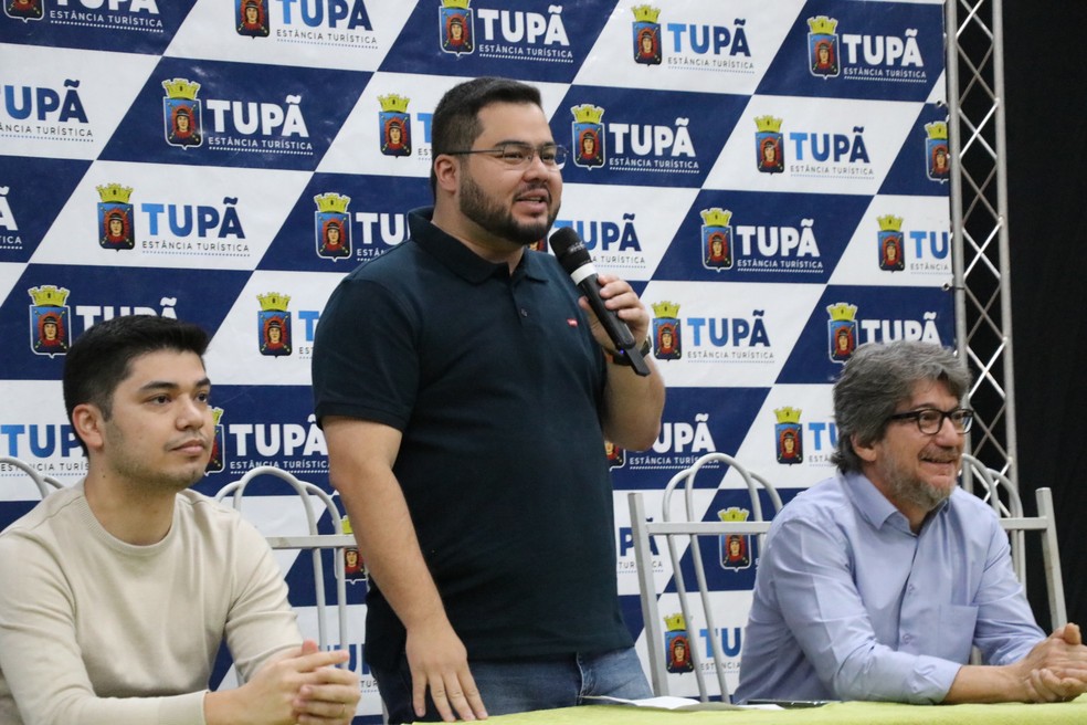O prefeito Caio Aoqui falou na abertura do evento — Foto: Prefeitura de Tupã/Divulgação