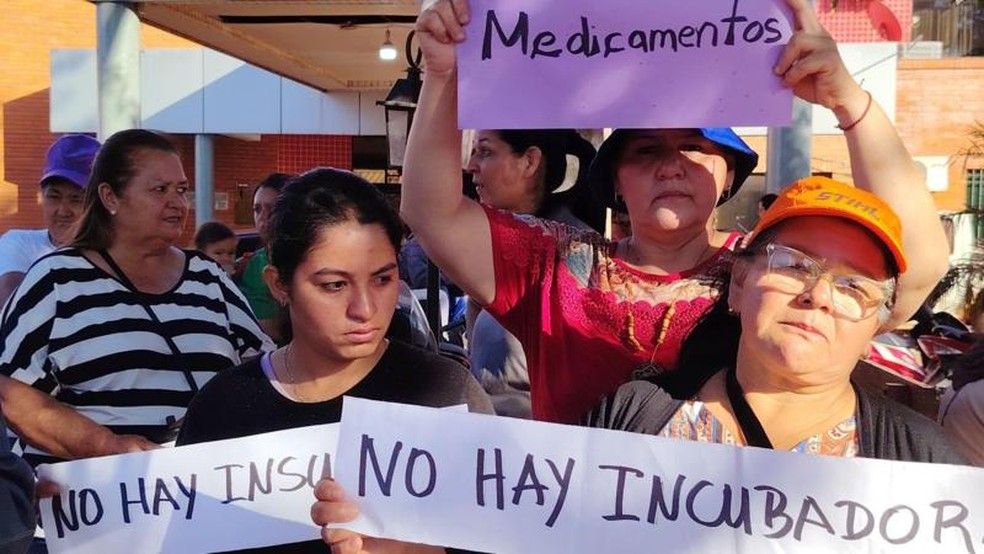 A falta de equipamentos e medicamentos está entre as principais reclamações de médicos, pacientes e ativistas no Paraguai — Foto: Plataforma pelo Direito à Saúde do Paraguai (PDS)