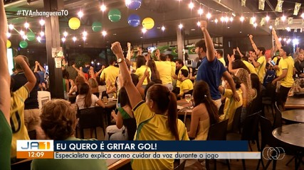 Saiba como evitar desgastes na voz ao comemorar gols do Brasil