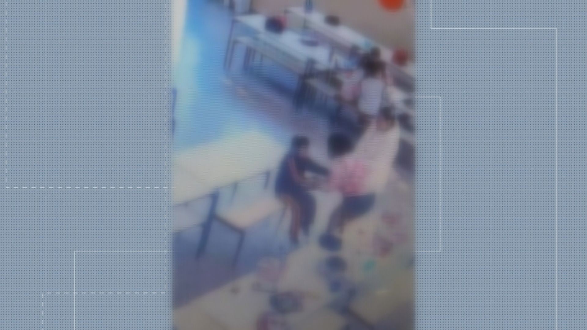 VÍDEO: monitora é afastada por agredir criança autista com beliscões em escola de SP