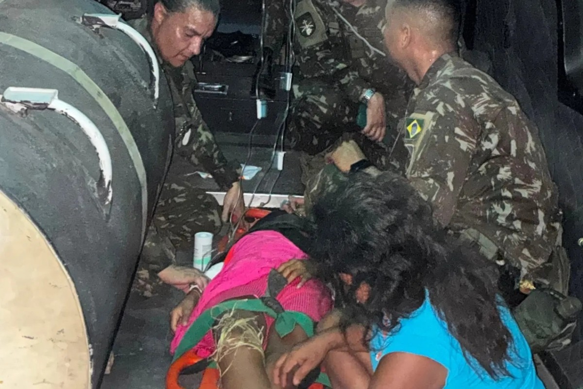 Criança indígena de 11 anos é resgatada após ser picada por cobra surucucu em comunidade isolada no AM