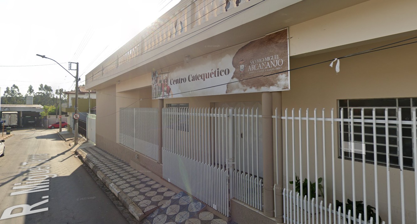 Recém-nascido é encontrado morto dentro de sacola em centro de catequese no interior de SP; mãe é investigada