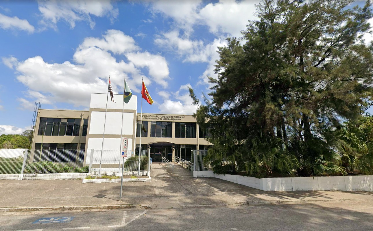 Justiça condena Toyota a indenizar ex-funcionária por assédio sexual e demissão discriminatória
