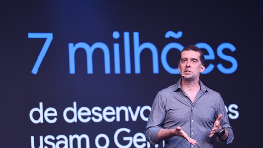 Zuckerberg 'rouba' talento brasileiro do Google para sua nova divisão de 'superinteligência' - Mat Velloso foi contratado pela Meta em meio a uma ofensiva liderada por Zuckerberg para atrair talentos da concorrência. O movimento já dura semanas e tem causado atritos no setor, inclusive com o fundador da Open IA, Sam Altman.