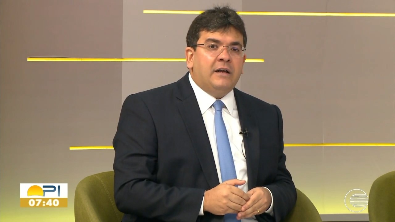 Governador do Piauí anuncia concursos em diversas áreas em 2025; mais de 4 mil vagas só na Educação