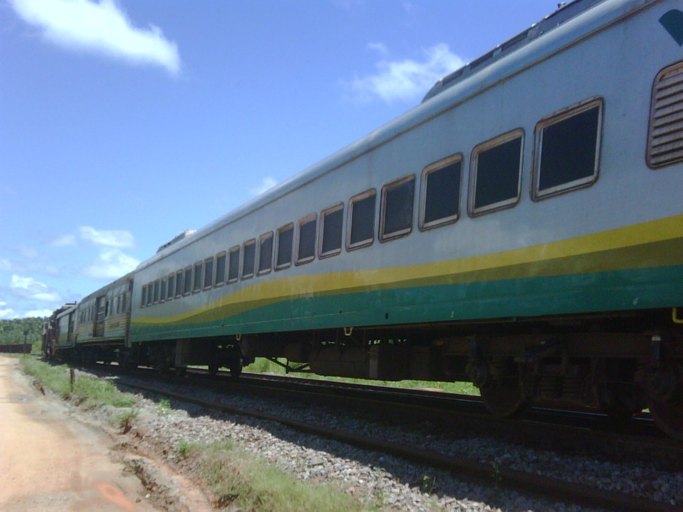 Trem da Vale — Foto: Sidney Pereira