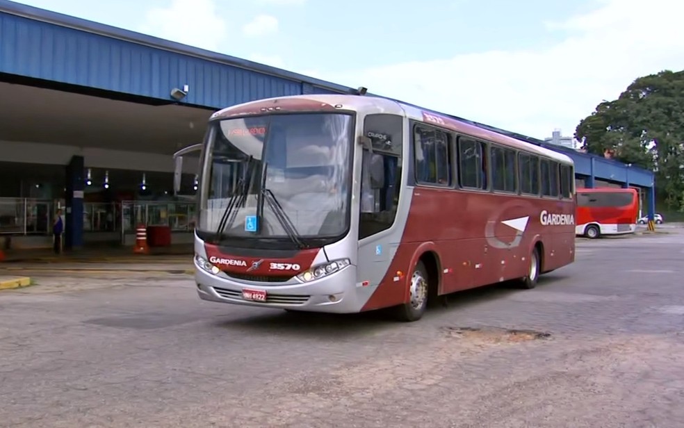 Entenda como ficam os direitos dos usuários com a transição de linhas intermunicipais da Gardenia — Foto: Reprodução EPTV