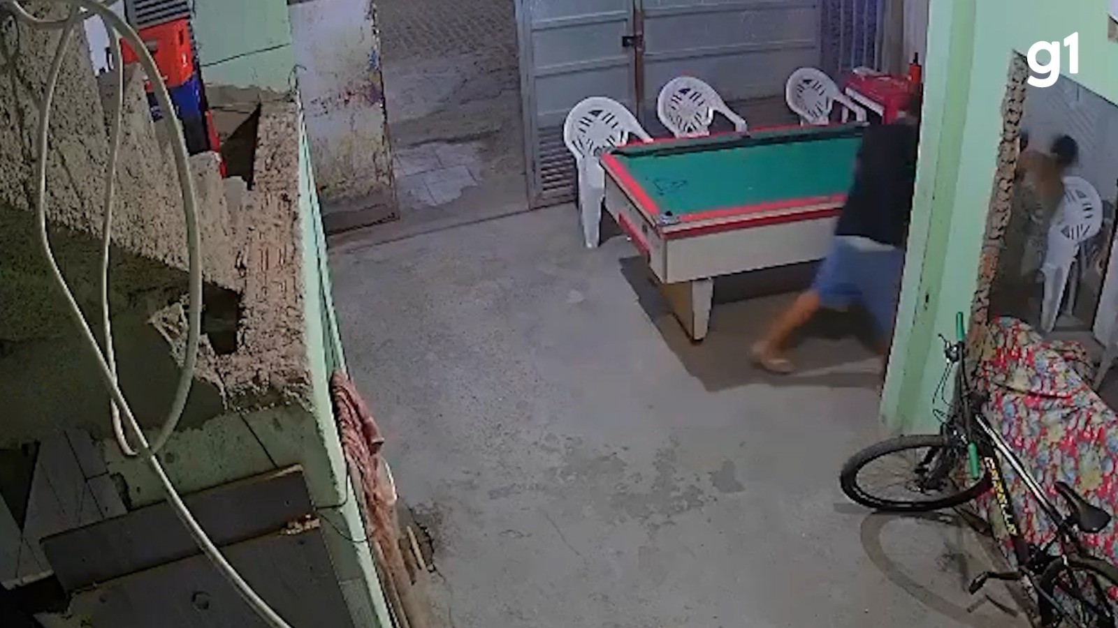 VÍDEO: Jovem de 20 Anos Ée Agredida por ex-Companheiro Com Pelo Menos Seis Socos na Bahia | Feira de santana e regíão