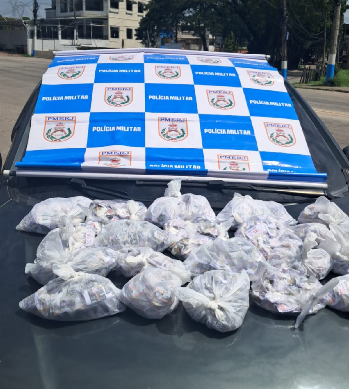 Motorista é preso com carga de drogas em Paracambi
