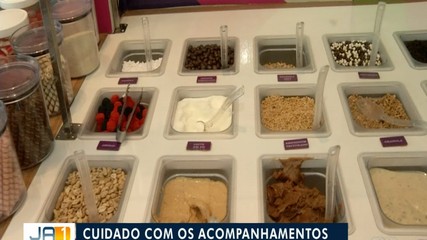 Conheça os benefícios de consumir açaí e seus acompanhamentos