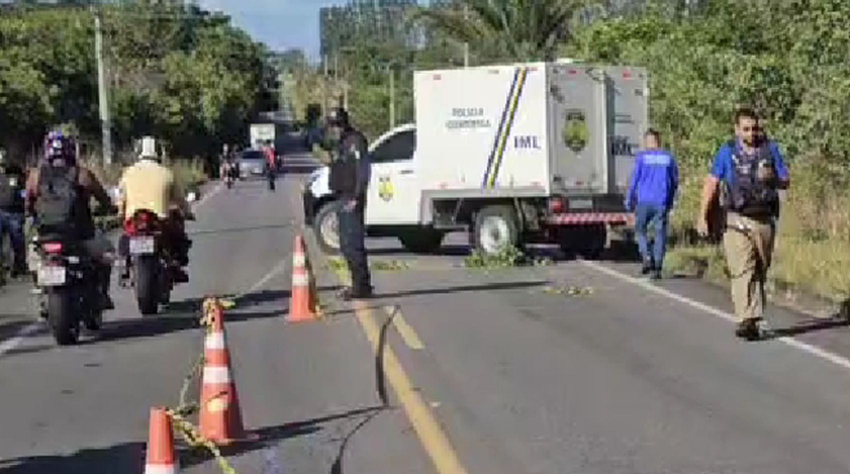 Homem é morto a tiros na garupa de moto em rodovia de São Cristóvão