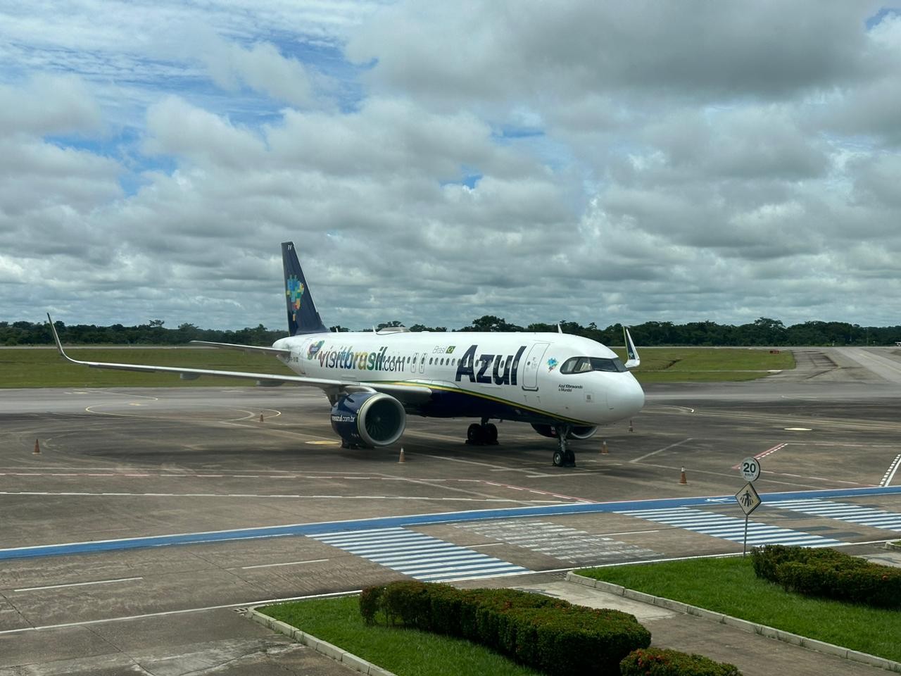 Companhia aérea anuncia retomada de voos diários entre Aracaju e Salvador