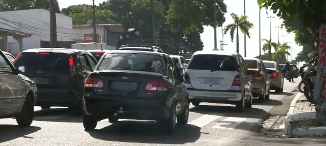 Infrações por uso irregular de faixas exclusivas para ônibus mais que triplicam em um ano na Paraíba