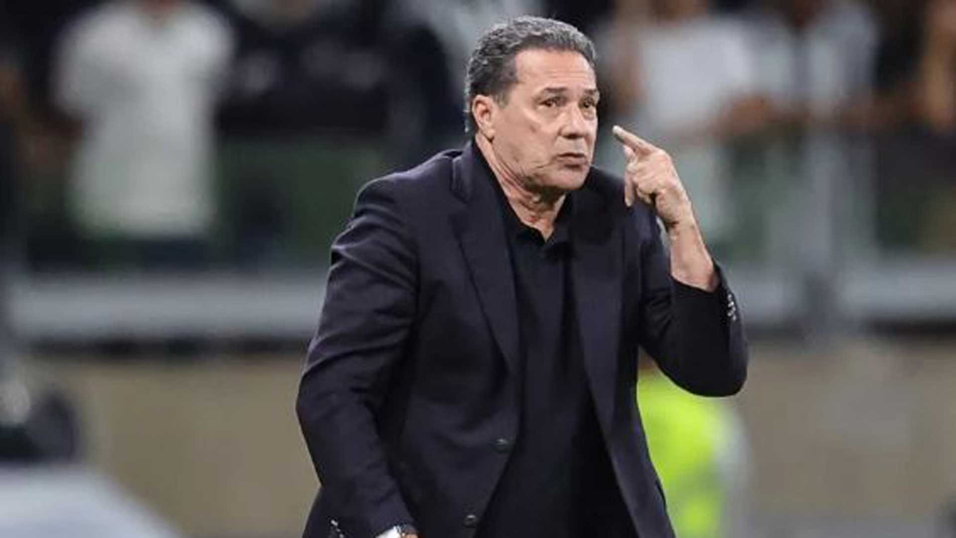 Vanderlei Luxemburgo apresenta melhora, mas permanece na UTI, diz assessoria
